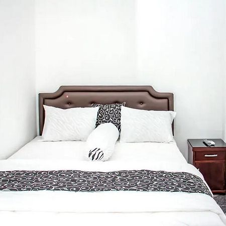 Samar Wulu Guest House Syariah Mitra Reddoorz Near Ketapang Ketapang  Exterior foto
